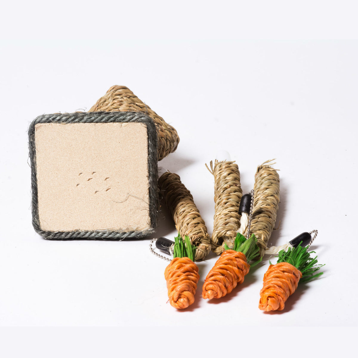 Sisal Scratch Post with Hanging Ball — 27 cm — additional view